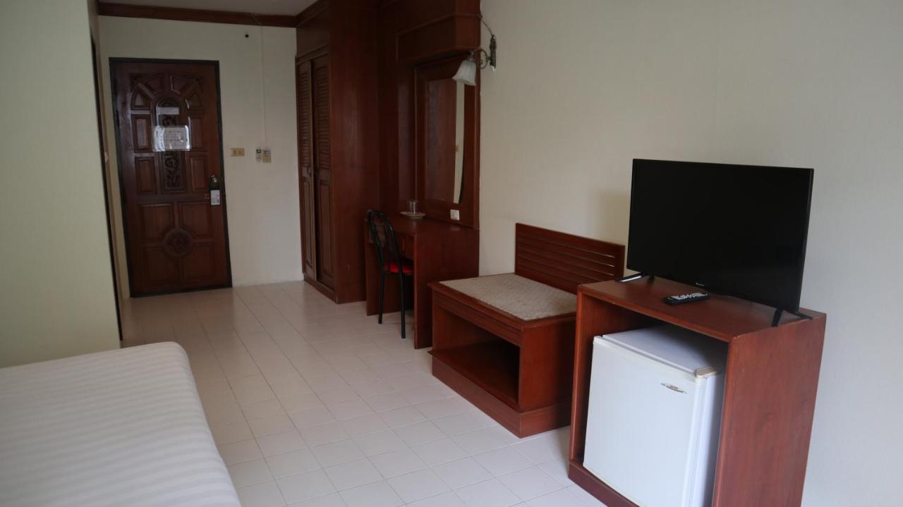 Hotel Patong Triple P Exterior foto