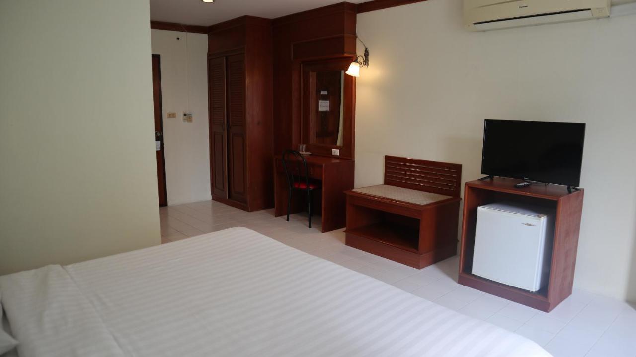 Hotel Patong Triple P Exterior foto